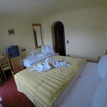 Panorama Hotel 3*